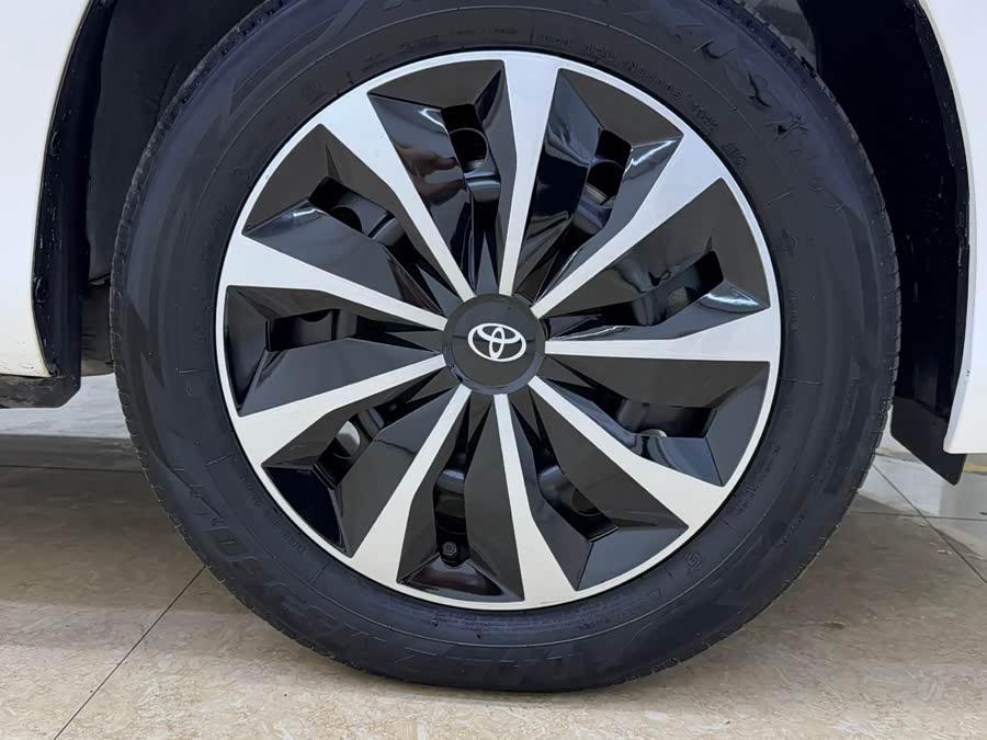 Toyota Vios 2022 — фото 22