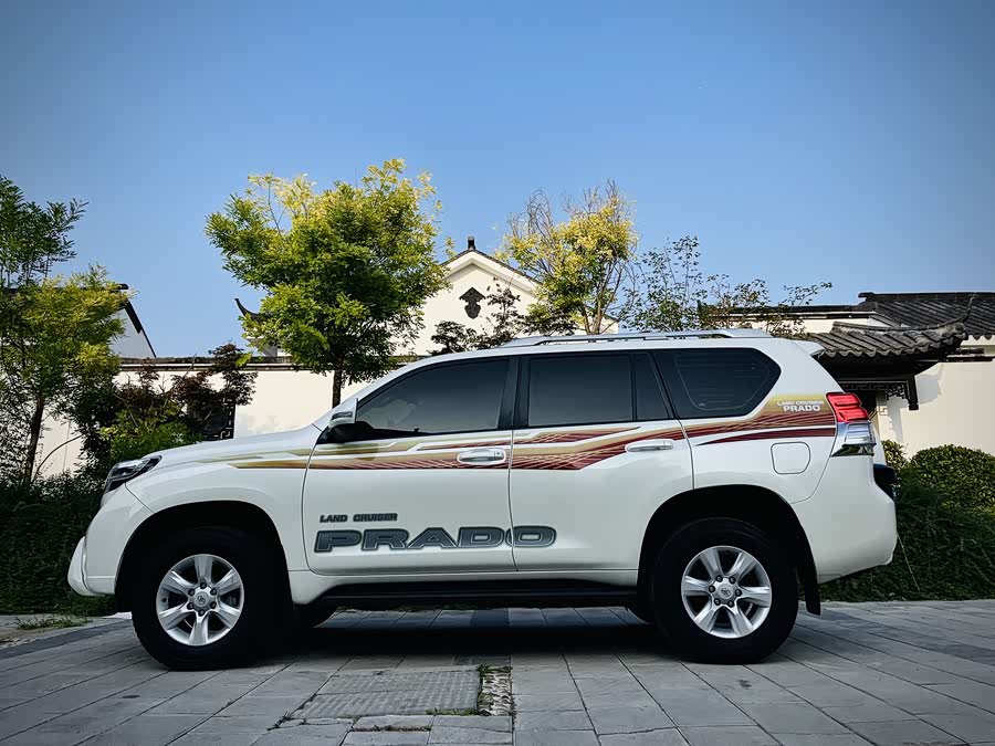 Toyota Prado 2010