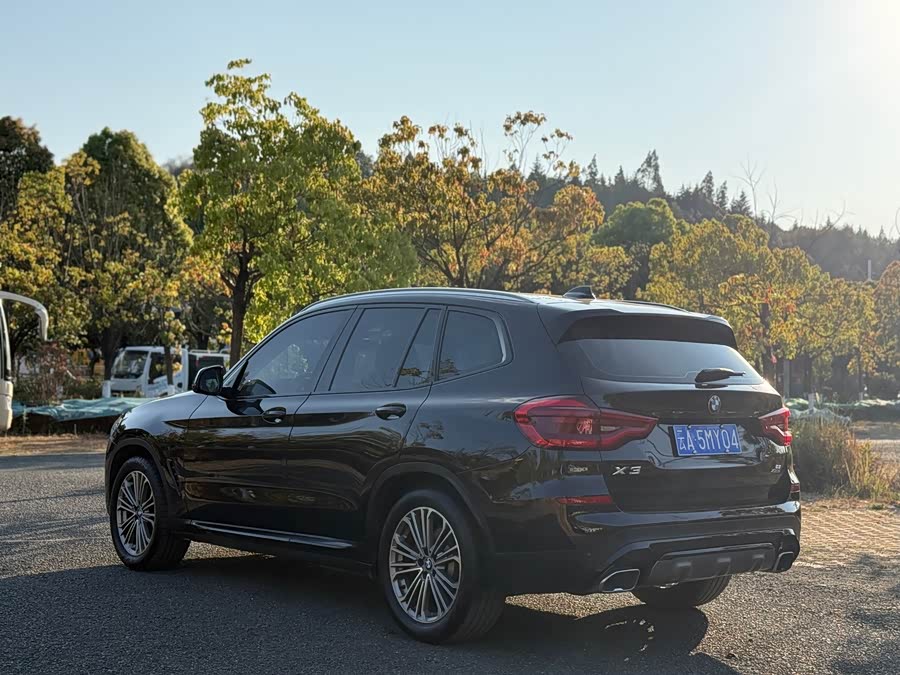 BMW X3 2018 — фото 8