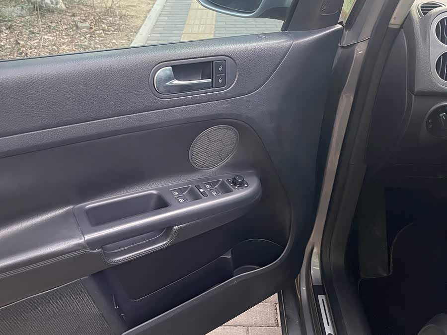 Volkswagen Golf 2011