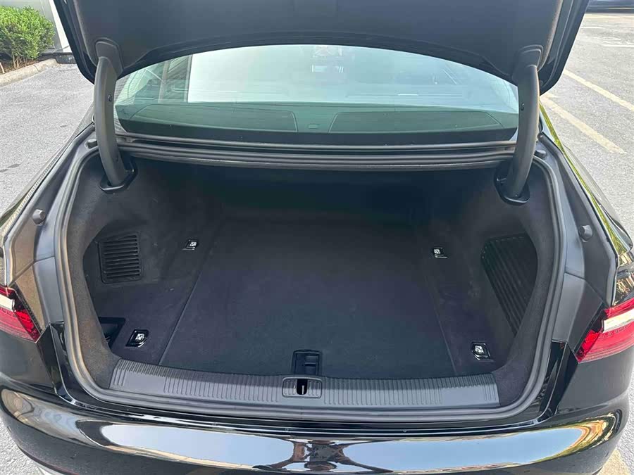 Audi A8 2018