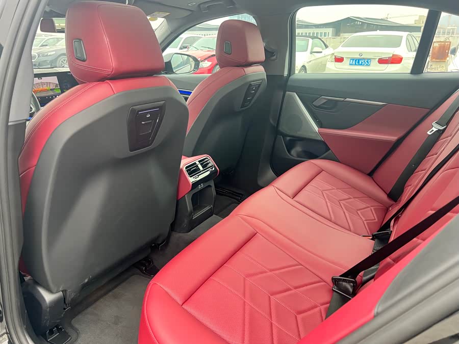 BMW 5 Series 2024