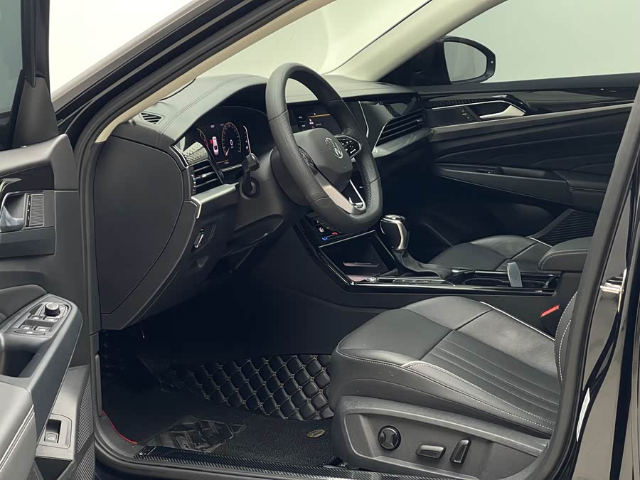 Volkswagen Passat 2023