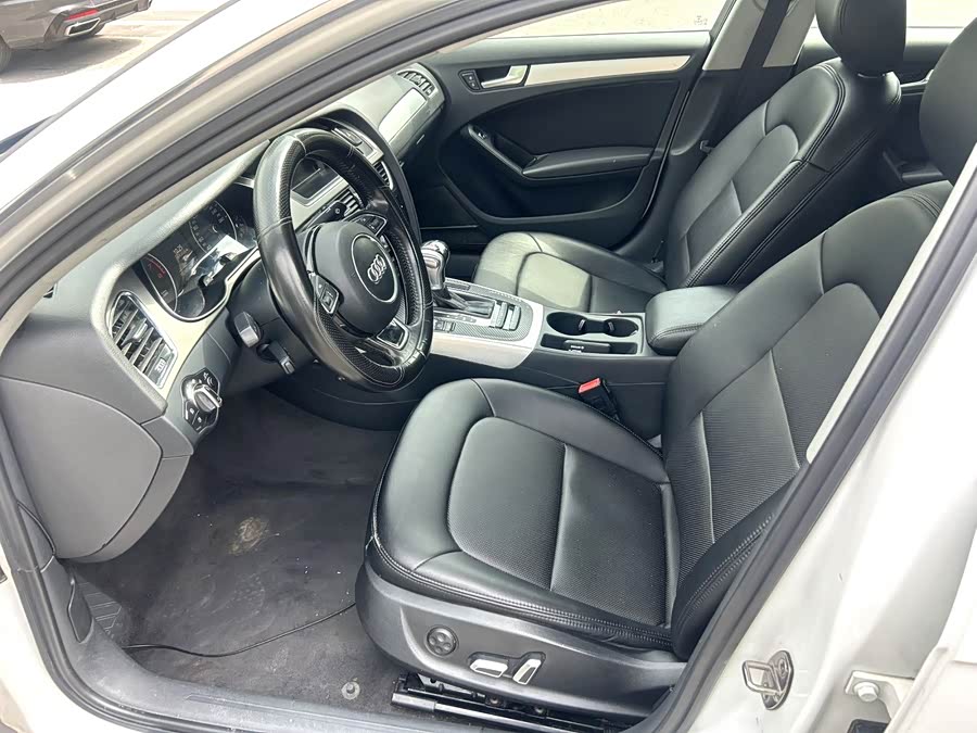 Audi A4L 2016