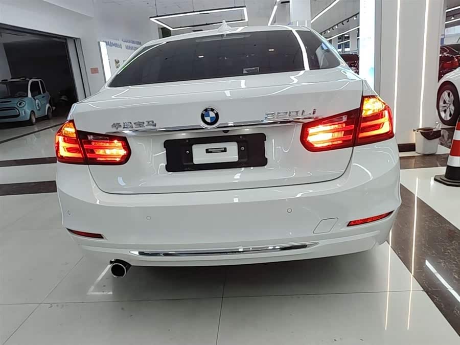 BMW 3 Series 2015