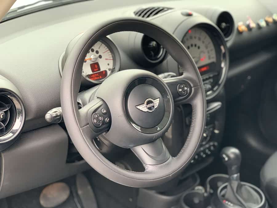 MINI Countryman 2014 — фото 11