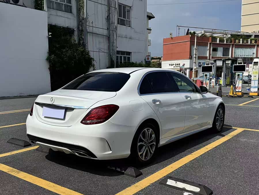 Mercedes-Benz C-Class 2018