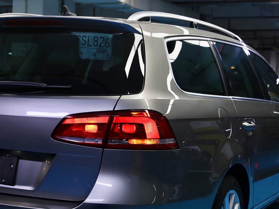 Volkswagen Magotan 2012