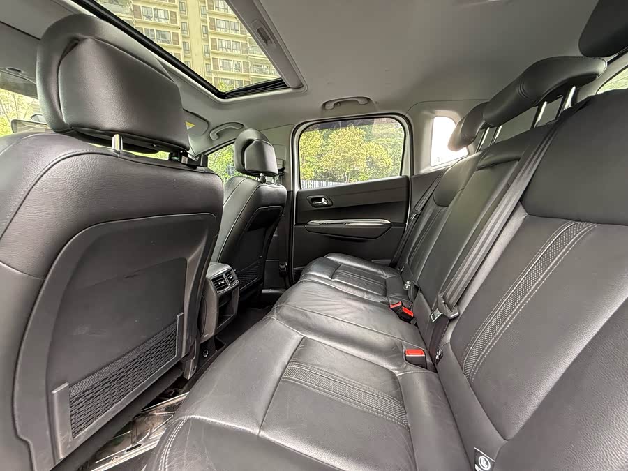 Peugeot 3008 2015 — фото 11