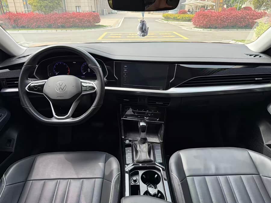 Volkswagen Passat 2023