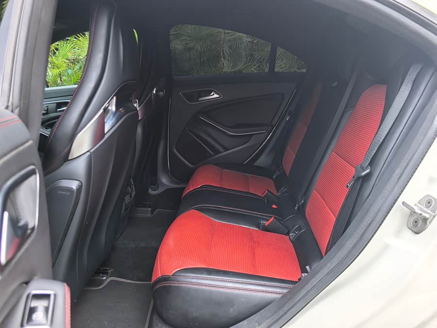 Mercedes-Benz Mercedes CLA AMG 2014 — фото 13