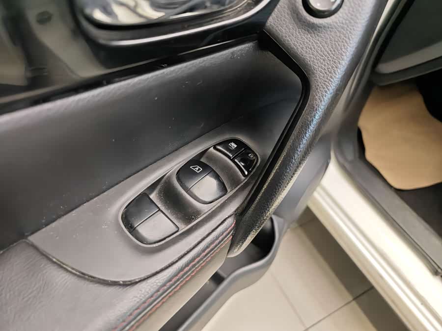 Nissan Qashqai 2017 — фото 9