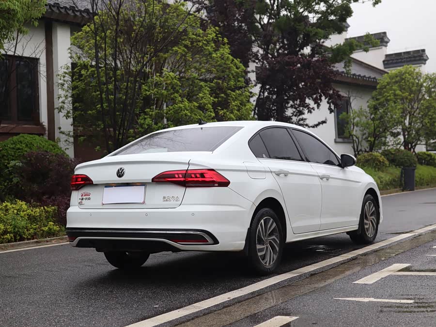 Volkswagen Bora 2024