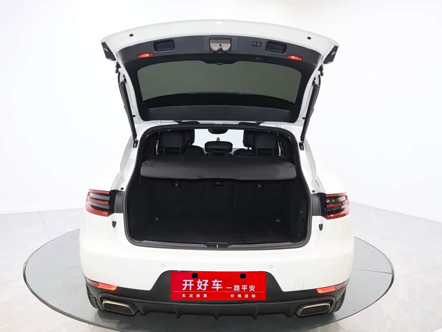 Porsche Macan 2016