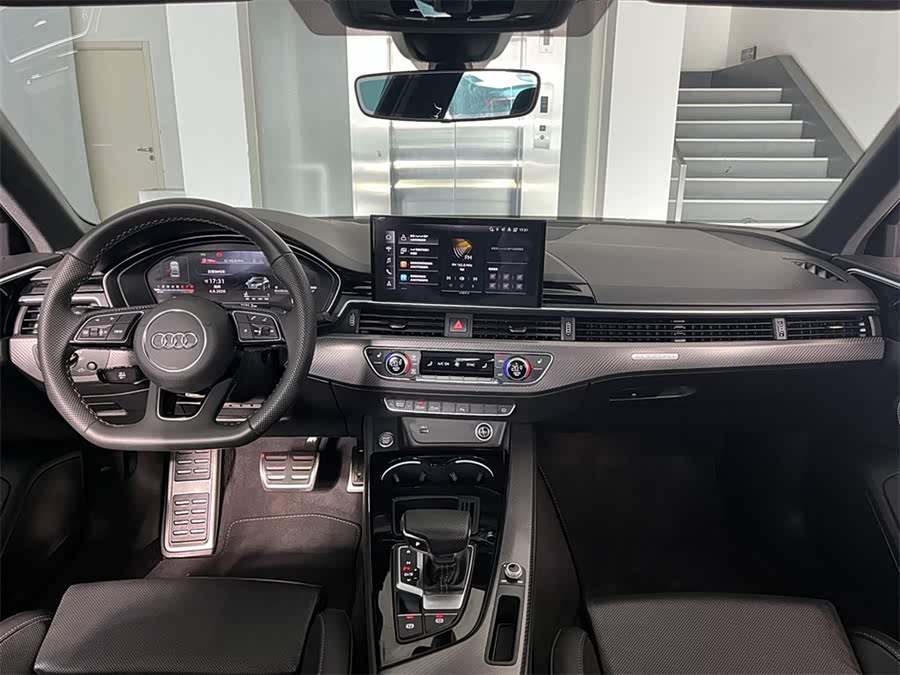 Audi A4L 2024