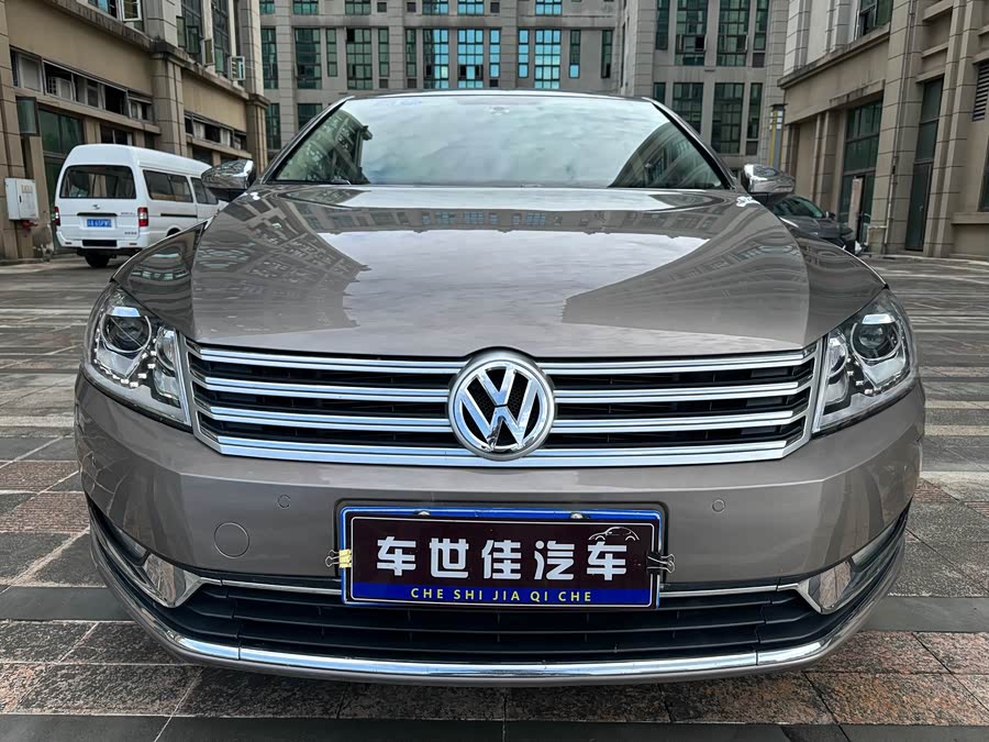 Volkswagen Magotan 2015