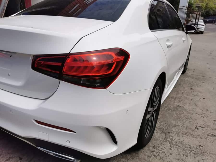 Mercedes-Benz A-Class 2019 — фото 8