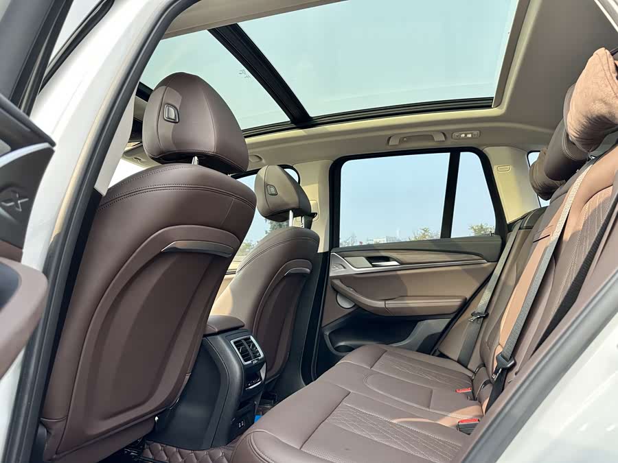 BMW X3 2022 — фото 14