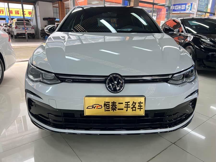 Volkswagen Golf 2023