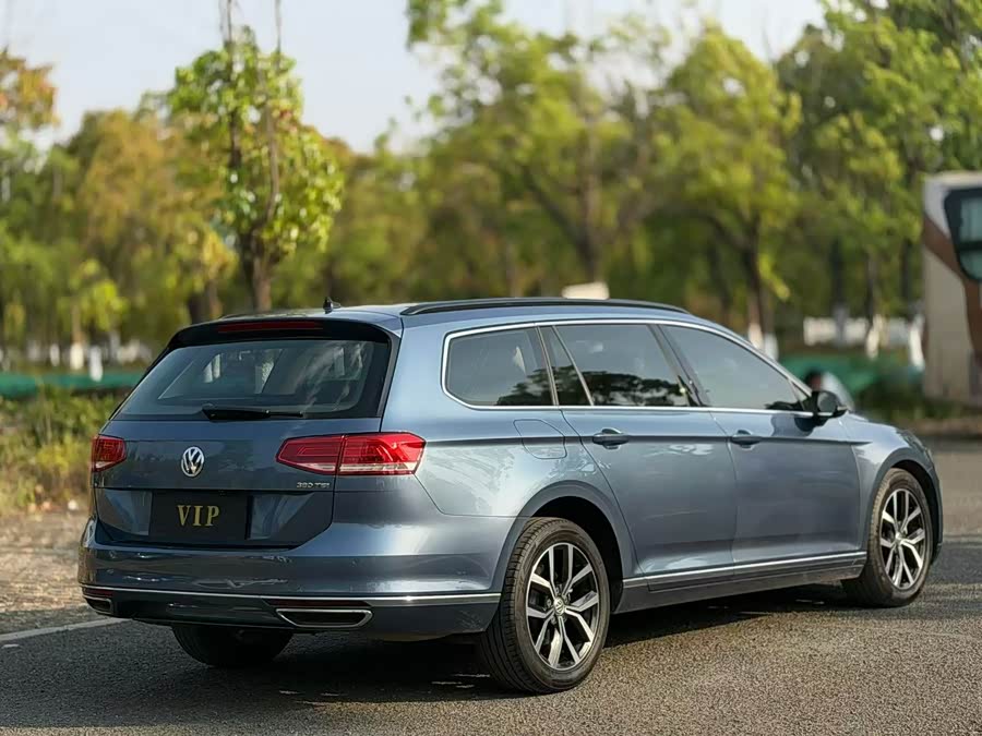 Volkswagen Viloran 2018