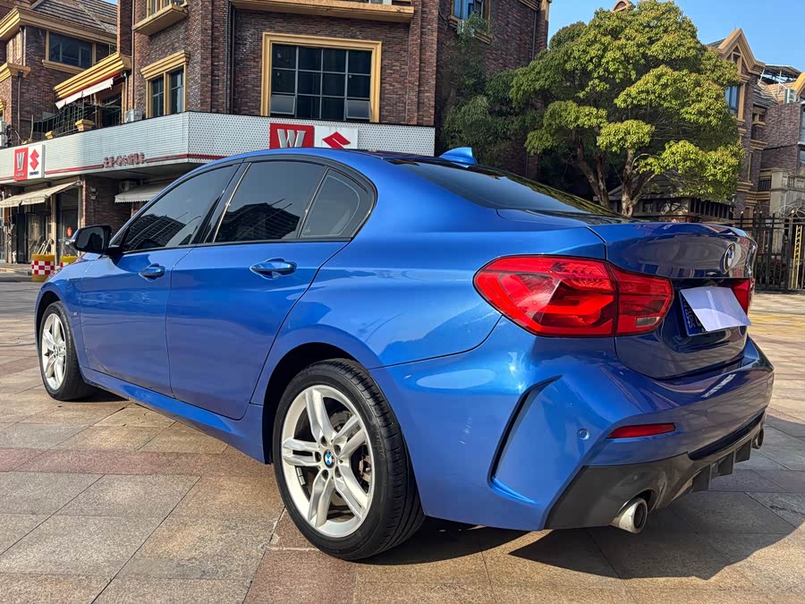 BMW 1 Series 2020 — фото 18