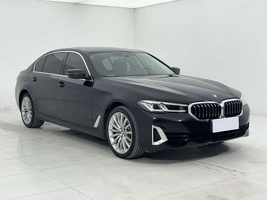 BMW 5 Series 2021