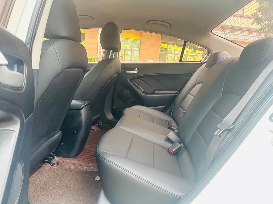 Kia K3 2016