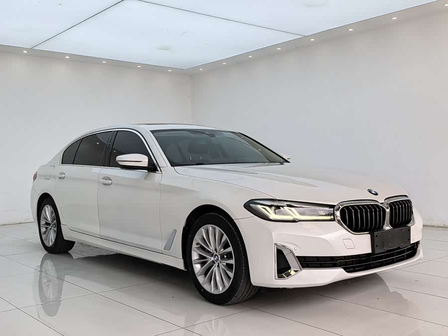 BMW 5 Series 2021