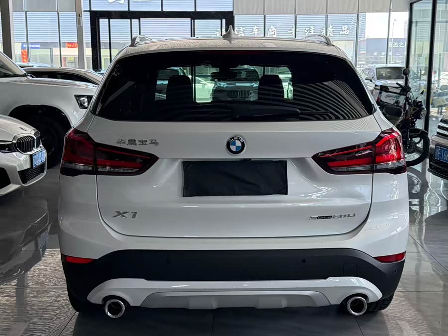 BMW X1 2022 — фото 11