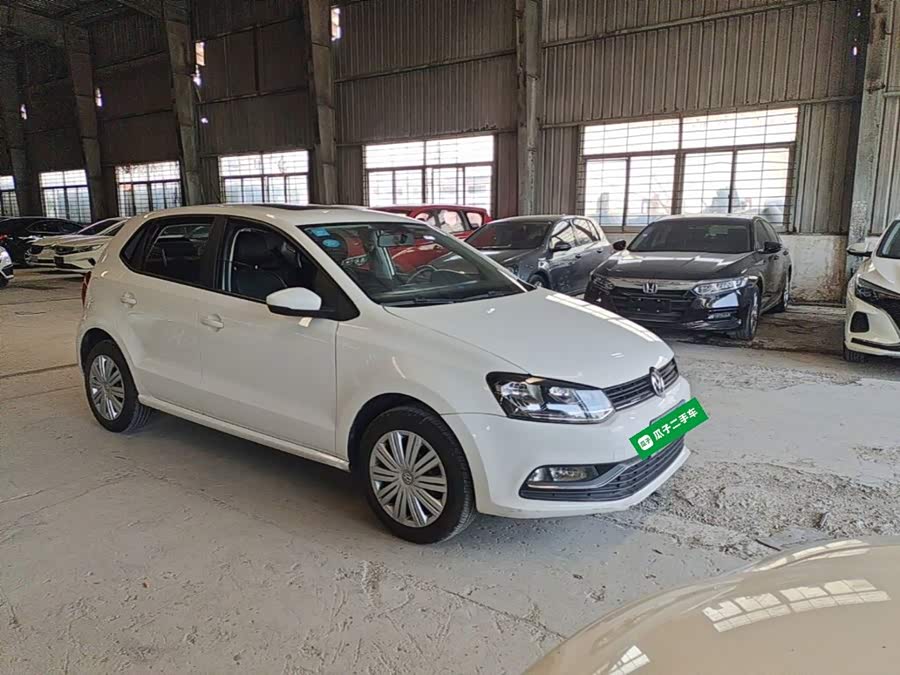 Volkswagen Polo 2016