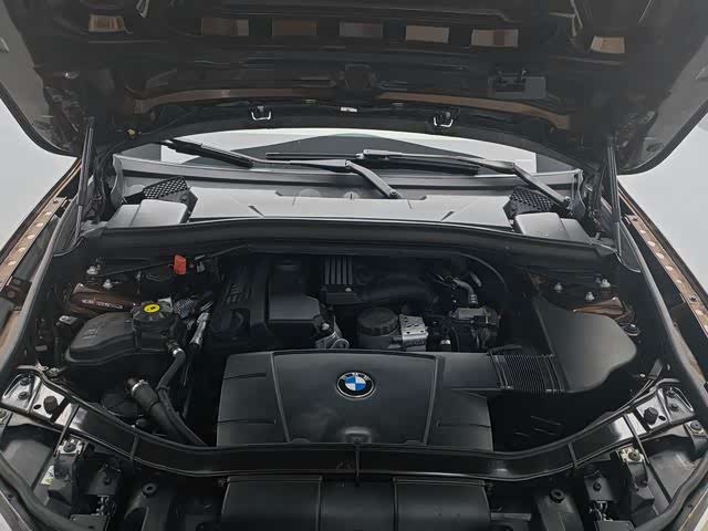 BMW X1 2013 — фото 13