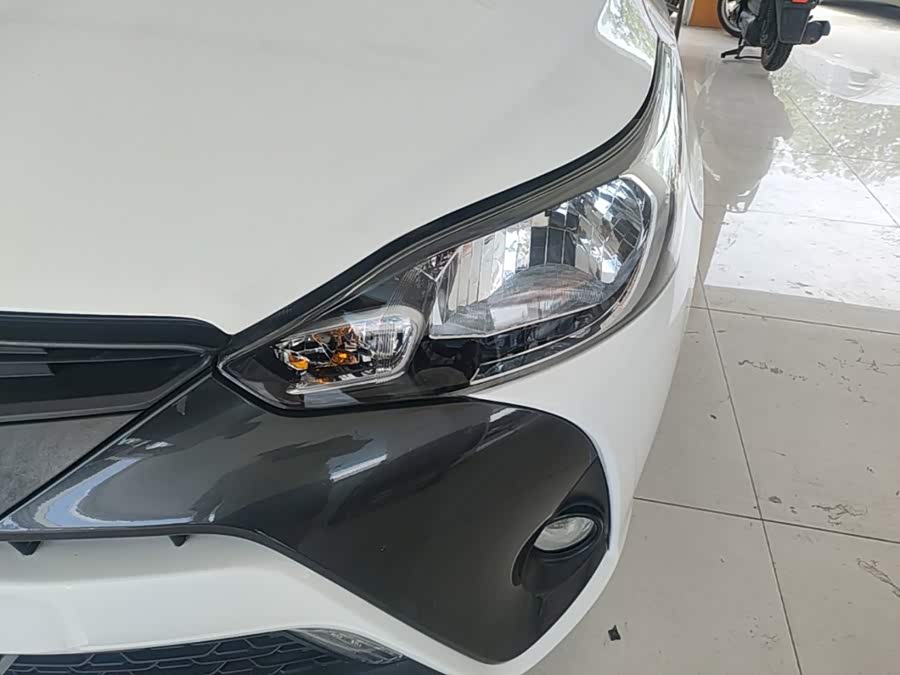 Toyota Yaris L 2016 — фото 24
