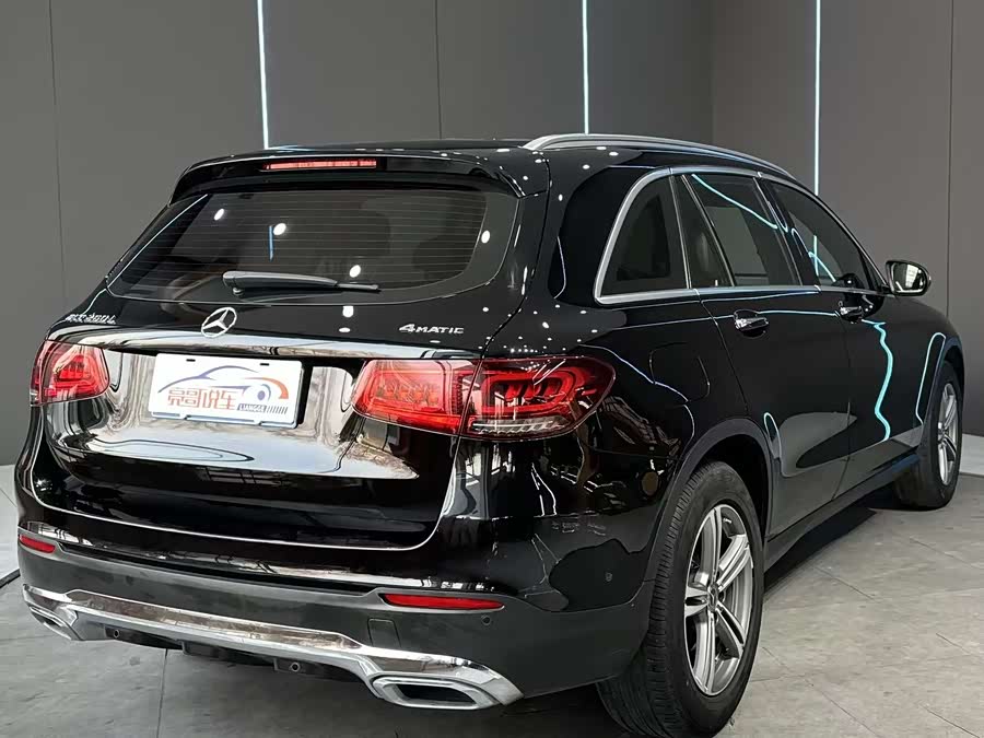 Mercedes-Benz GLC 2021