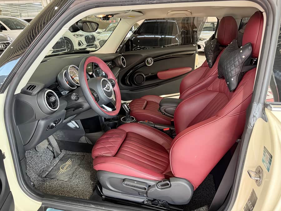 MINI MINI 2018