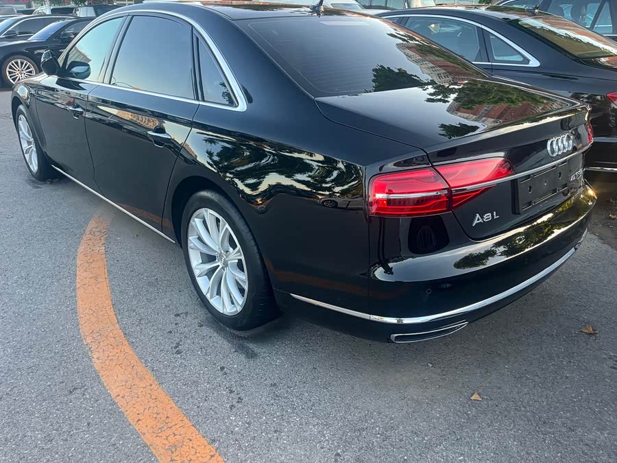 Audi A8 2016
