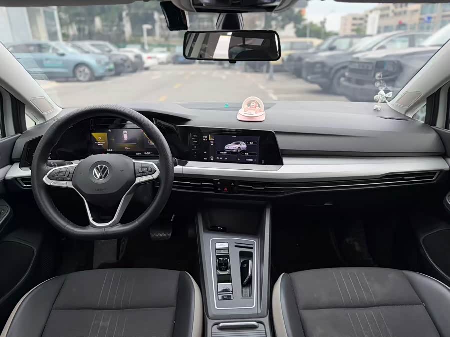 Volkswagen Golf 2023