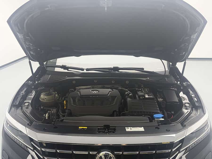 Volkswagen Passat 2020 — фото 19