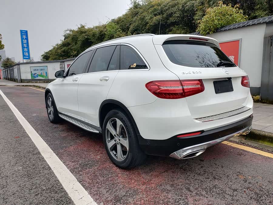 Mercedes-Benz GLC 2016 — фото 19