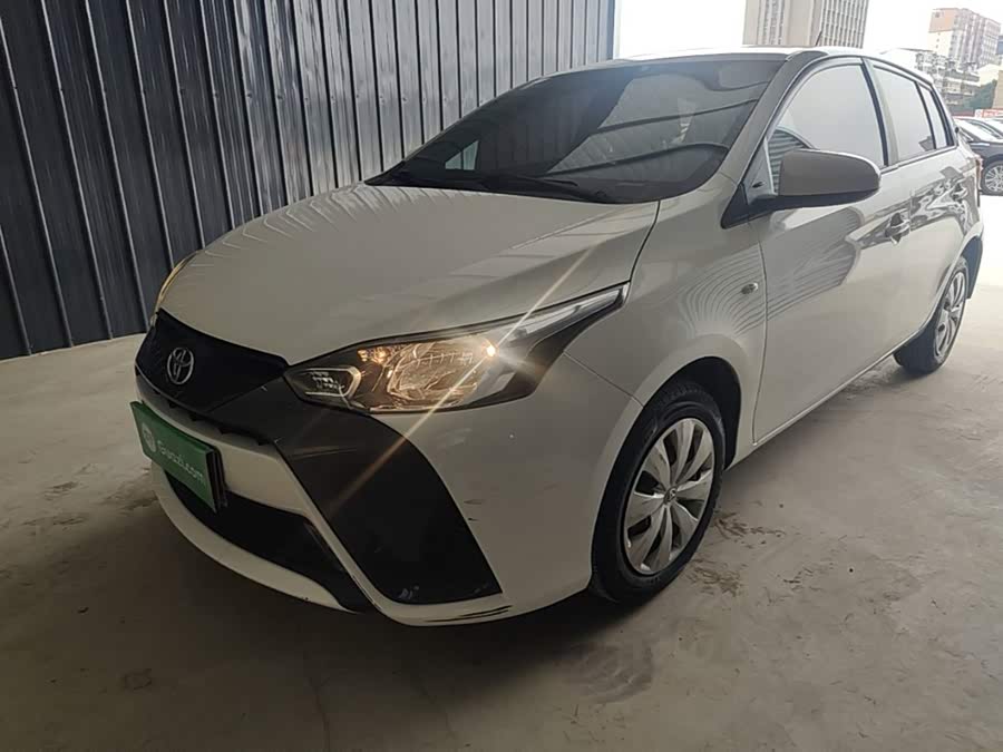 Toyota Yaris L 2016