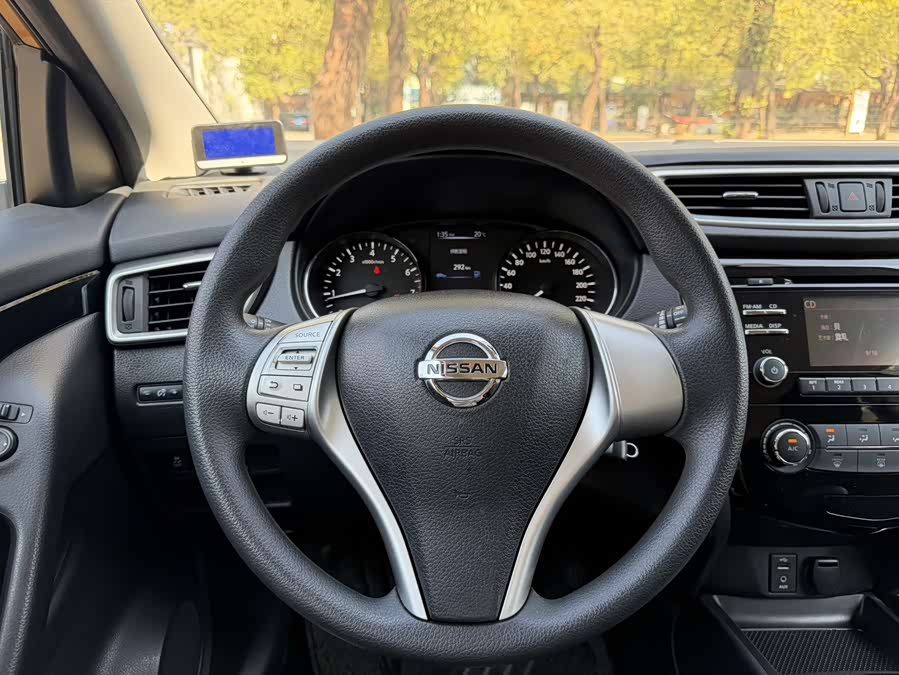 Nissan Qashqai 2017 — фото 13