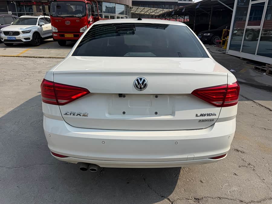 Volkswagen Lavida 2017