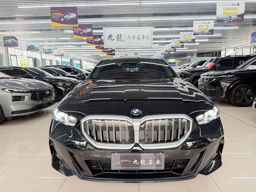 BMW 5 Series 2025