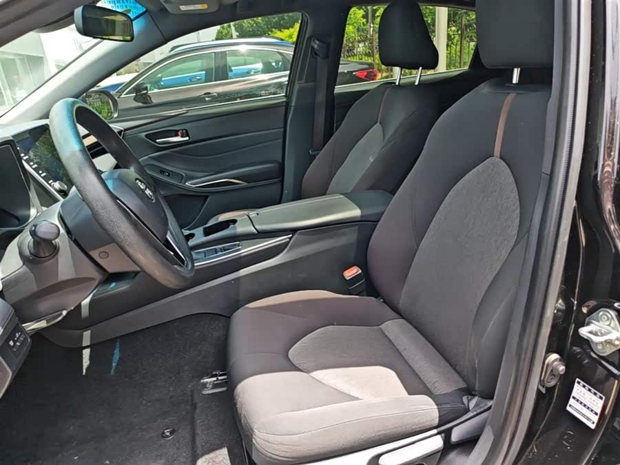 Toyota Avalon 2019 — фото 15