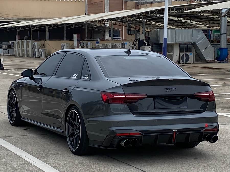 Audi A4L 2022