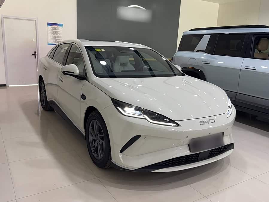 BYD Seal 06 2025
