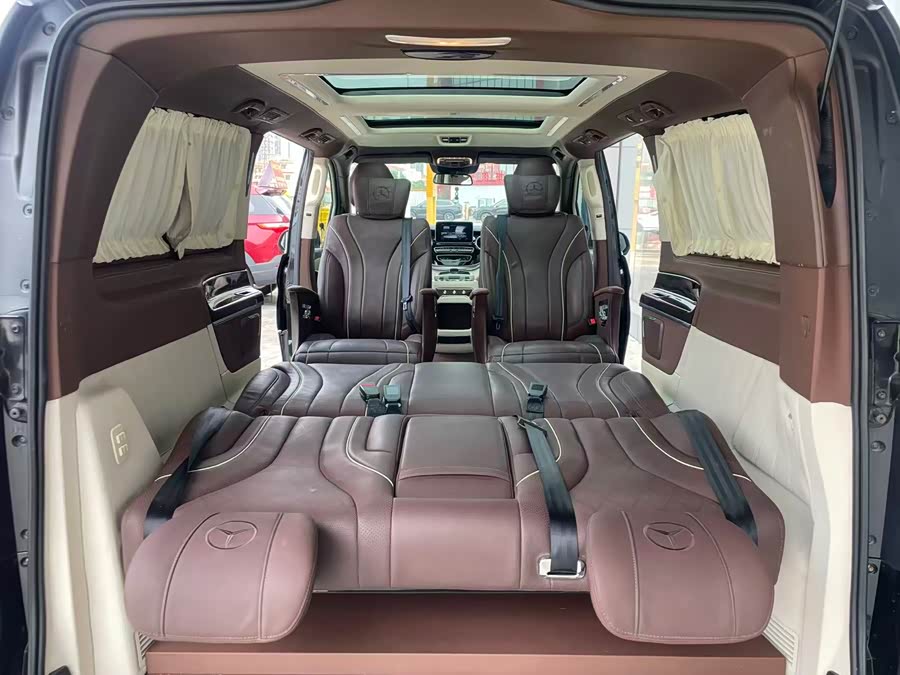 Mercedes-Benz V-Class 2017