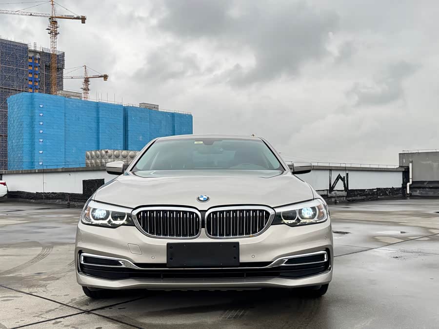 BMW 5 Series 2020