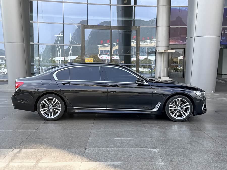 BMW 7 Series 2018