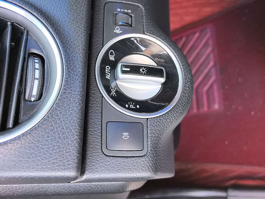 Mercedes-Benz C-Class 2013 — фото 20