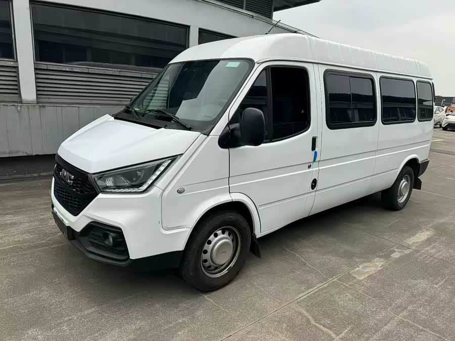 JMC Tesla 2019